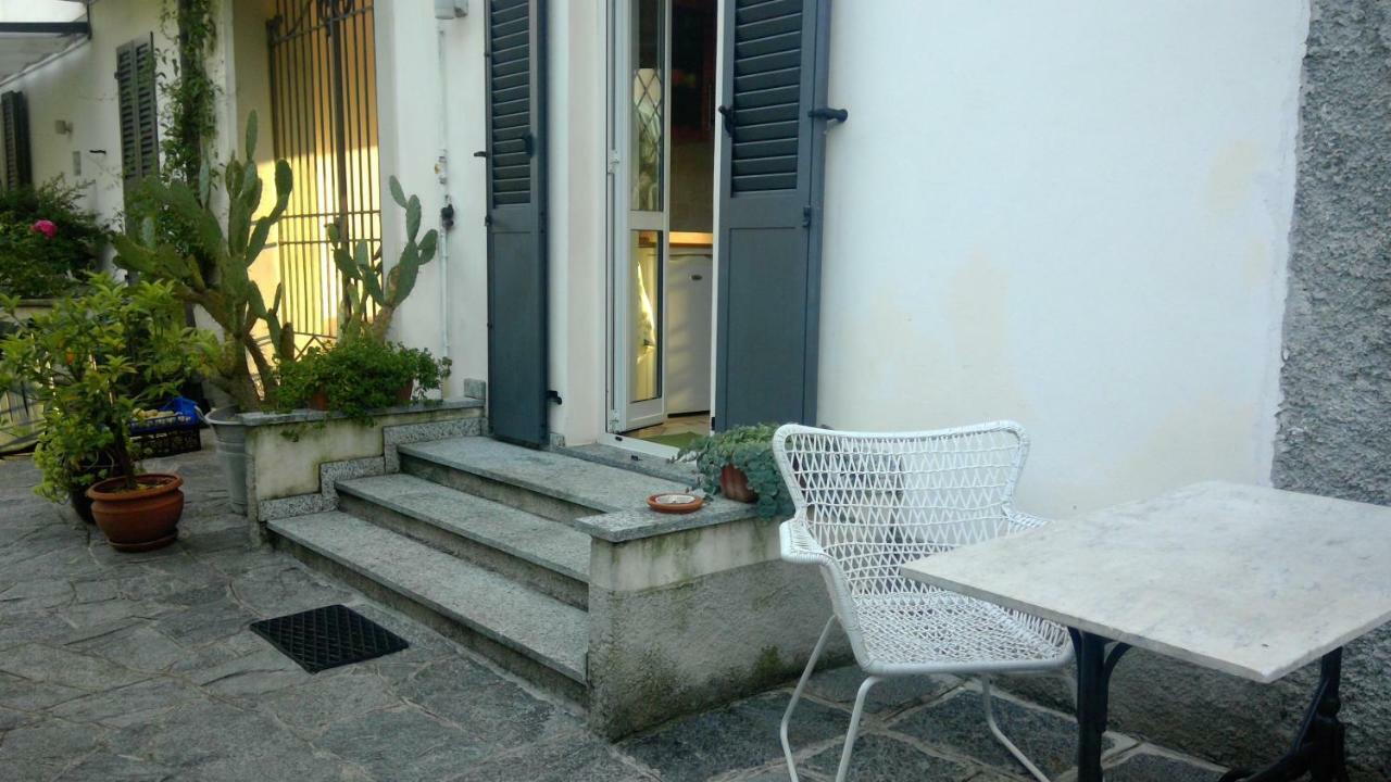 All'Ombra Dei Tassi Mandello del Lario Exteriör bild